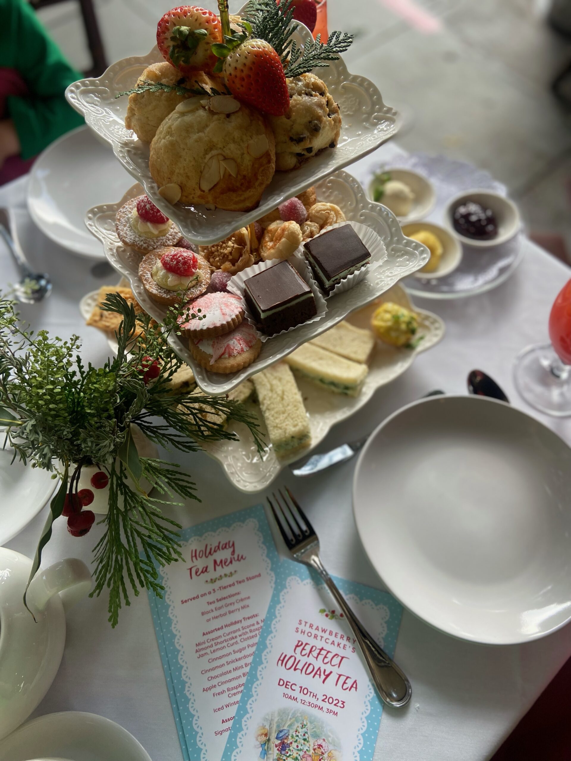 WildBrain’s Strawberry Shortcake Hosts the Perfect Holiday Tea Party at Julienne Fine Foods and Celebrations Café