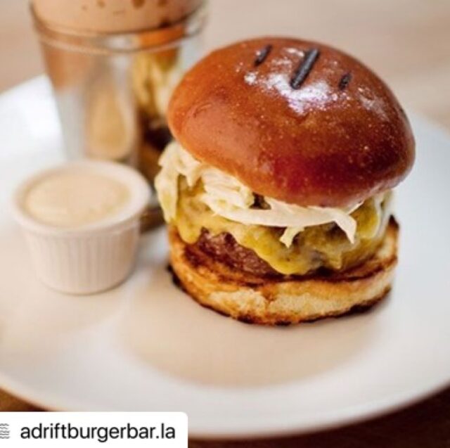 One of LA’s most iconic burgers is back! The legendary Comme Ça burger, returns at a new David Myers Resturant in Venice. The Venice newcomer is called @adriftburgerbar.la Chef Myers, known as the worldwide chef, @gypsychef has opened restaurants in Dubai, Singapore, and Tokyo. 

Restaurant hours begin Tuesday, November 10th 11:30 am to 9 pm daily. Available for Grubhub and Postmates for delivery. 
Check them out at 1025 Abbot Kinney, Los Angeles, CA 90291 
•
•
•
•
•
#lafoodies #lafood #lafoodporn #lafoodscene #lafoodblogger #lafoodandwine #foodielover #foodietribe